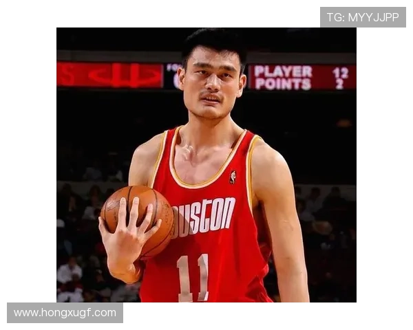 姚明乘坐飞船探索宇宙的奇妙旅程与篮球生涯的完美结合